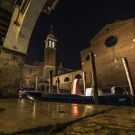 Bridges Bed & Breakfast 3*