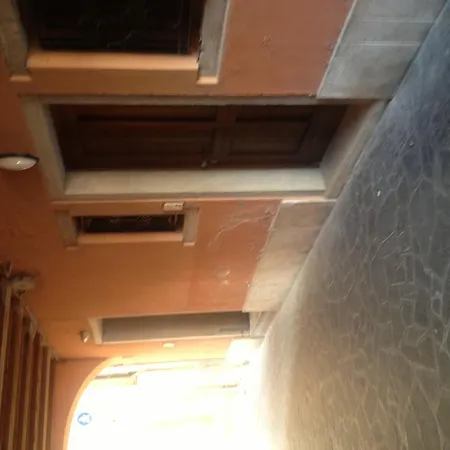 Bridges Bed & Breakfast 3*