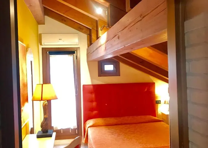 Bridges Bed & Breakfast 3*